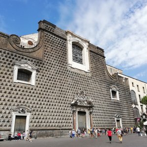 die Kirche von Gesù Nuovo in Neapel Stadt