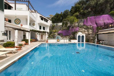 Hotel Villa Bianca Thermalbecken