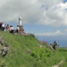 Wandergruppe bei der Aussichtpunkt von Buttavento Ischia 
