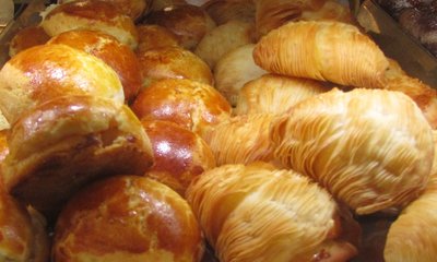 die Sfogliatella, typisches Gebäck aus Neapel 