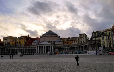 Neapel, Piazza Plebiscito