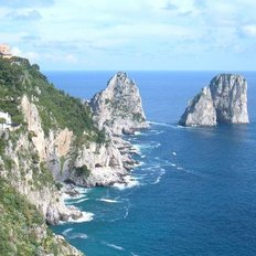 die Faraglioni Felsen von Capri