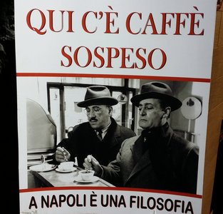 Caffè sospeso in Neapel
