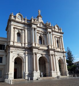 die Hautpkirche von Pompeji Stadt