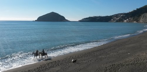 der Marontistrand Ischia im Winter