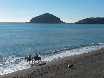 der Marontistrand Ischia im Winter