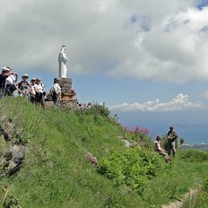 Wandergruppe bei der Aussichtpunkt von Buttavento Ischia 