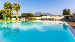 Pool im Schwesterhotel Bosco de Medici