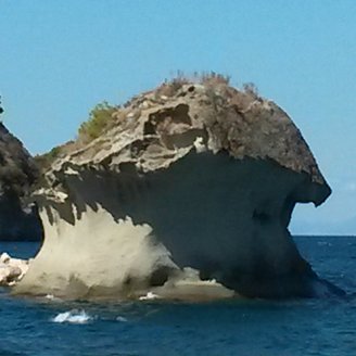 Der Pilz, das Wahrzeichen der Gemeinde Lacco Ameno, Insel Ischia